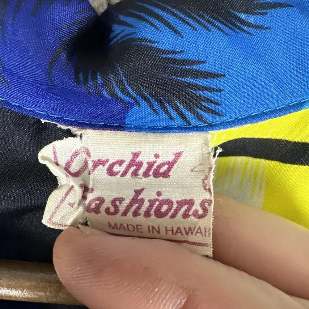 Orchid Fashion Shirt Men XL Blue 100% Rayon Hawaiin Camp True Vtg 70s READ